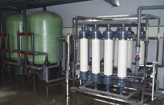 Guter Preis 10-100 M3/Stunde Ultrafiltrationssystem SS Entfernung 99,99% Systemwiederherstellung 80% Online