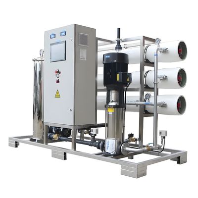 Guter Preis 98% Salzabstoßung Brackwasser RO-System mit Siemens S7 Steuerung Online