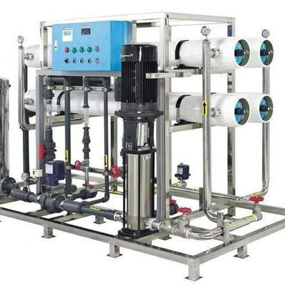 Guter Preis 6000LPH Stainless Steel 304/316 Reverse Osmosis Plant with 1 Year Warranty for Industrial Water Purification Online
