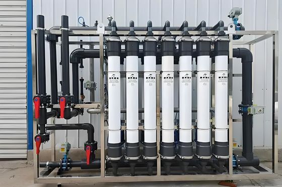 Guter Preis SS304 / PVC Ultrafiltration Membran System mit 99,99% Virusentfernung Online