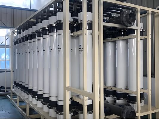 Guter Preis SS304/PVC Ultrafiltrationssystem mit 80% Rückgewinnung und 99,99% SS-Entfernung Online